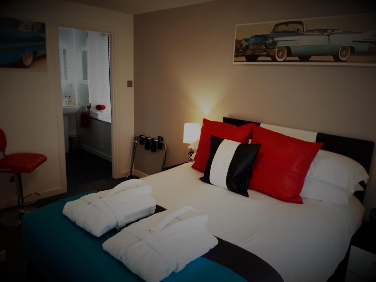Cadillac Kustomz Hotel - Breakfast Available Rothesay Luaran gambar